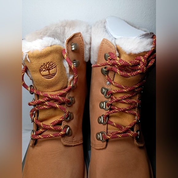 🩷 Timberland Women's Waterproof Mid Hiker Size 8M - Picture 9 of 10